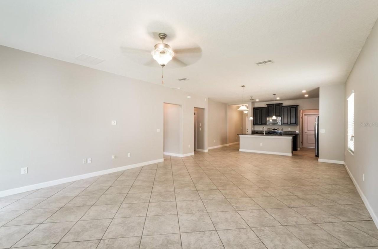 11812 Valhalla Woods Dr - Photo 5 of 21