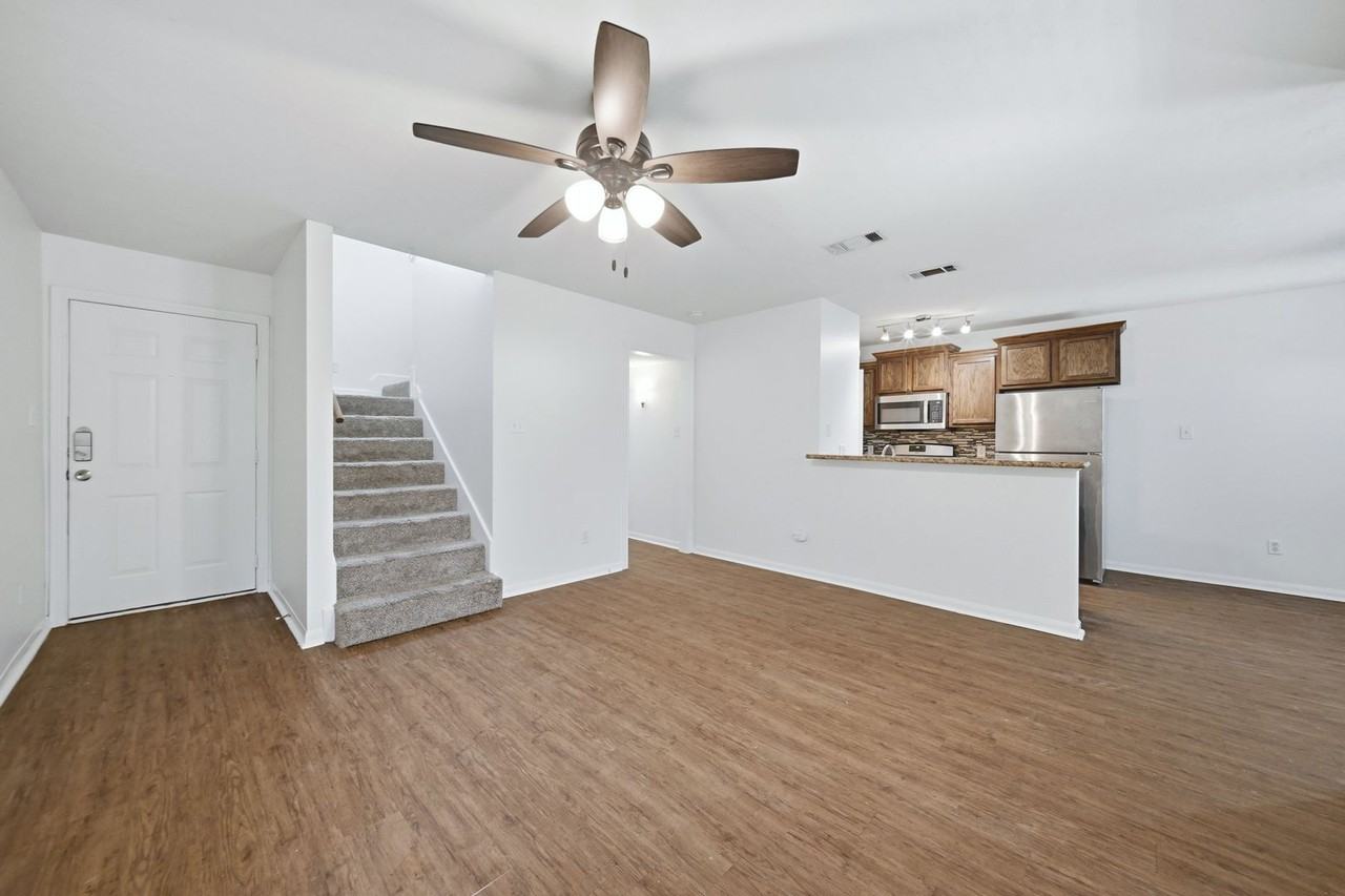 1217 Oney Hervey Dr - Photo 5 of 29