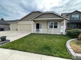 featured image of 1660 Hondeleau Ln
