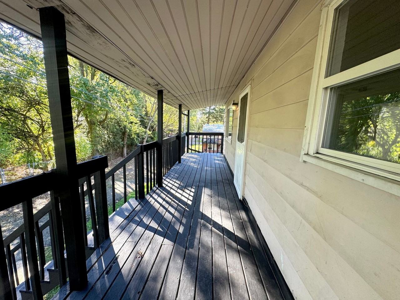 293 Way St - Photo 2 of 13