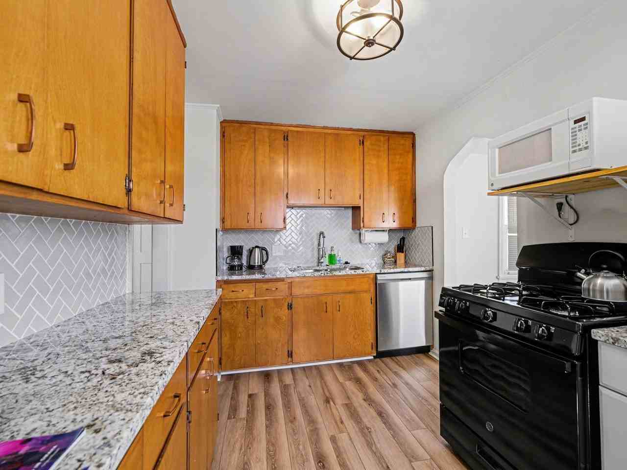 2105 S 48th St - Photo 4 of 13