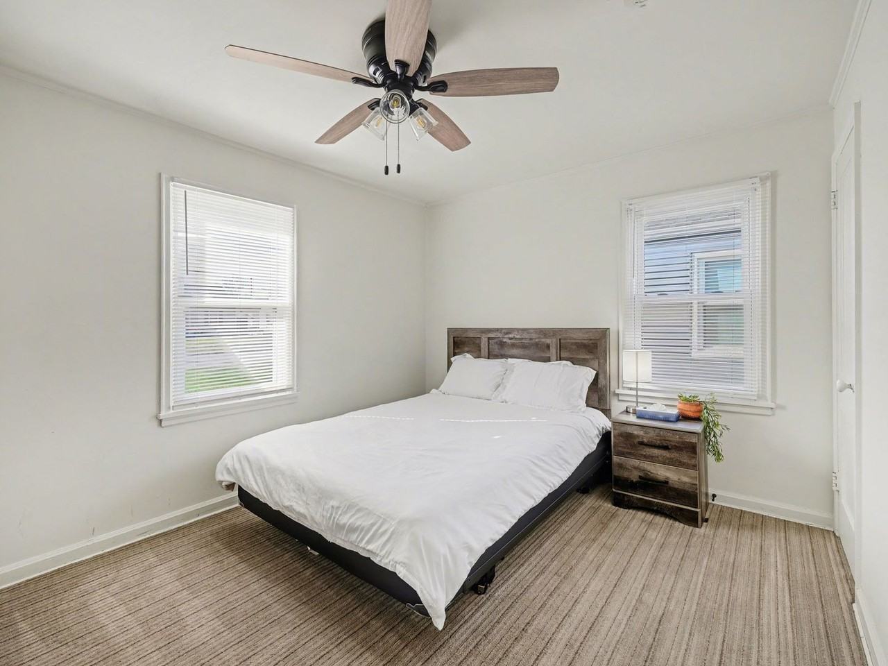 2105 S 48th St - Photo 7 of 13