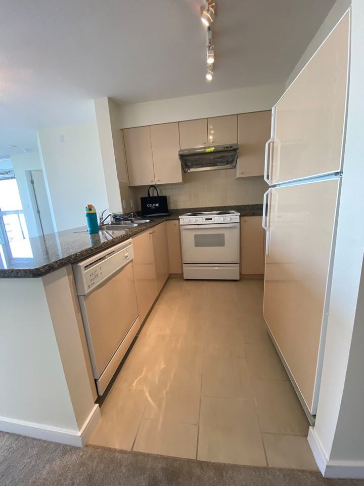 7878 Westminster Highway #907 - Photo 2 of 19