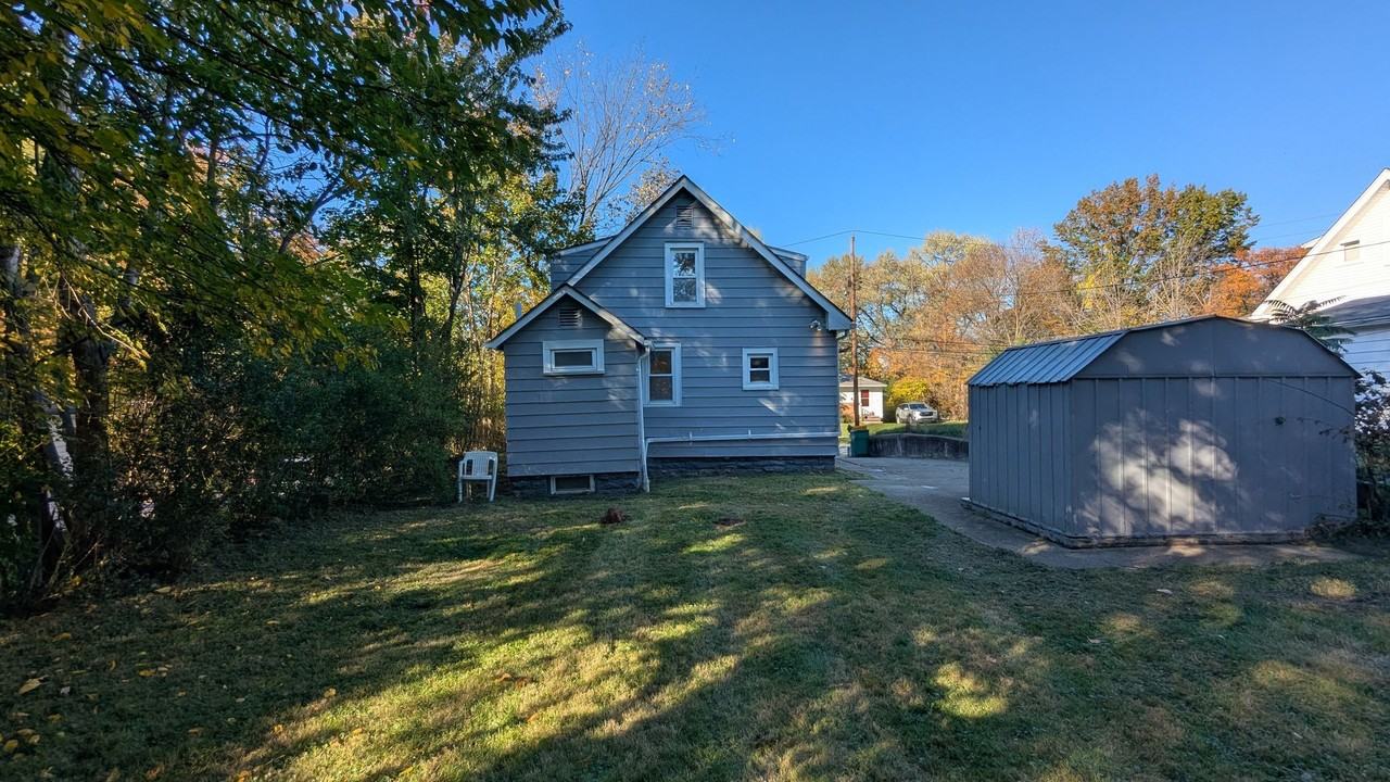 14512 William St - Photo 3 of 5