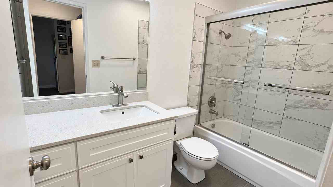39199 Guardino Dr - Photo 7 of 12
