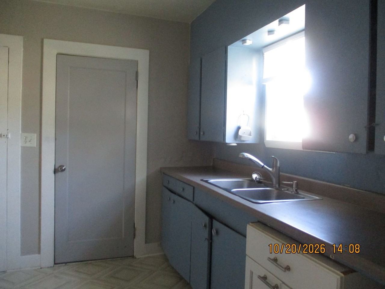 2830 1/2 Aberdeen Ave - Photo 3 of 11