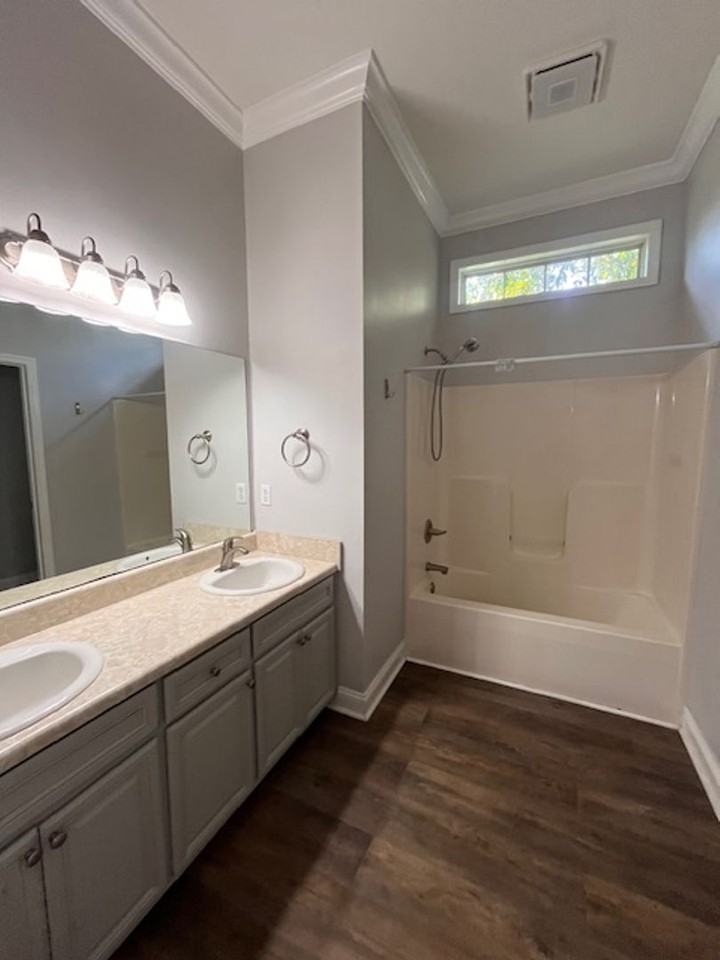 4301 Summer Hill Pl - Photo 3 of 22