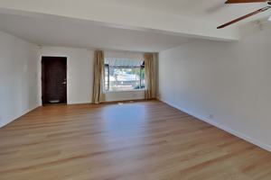featured image of 369 S 20th St
