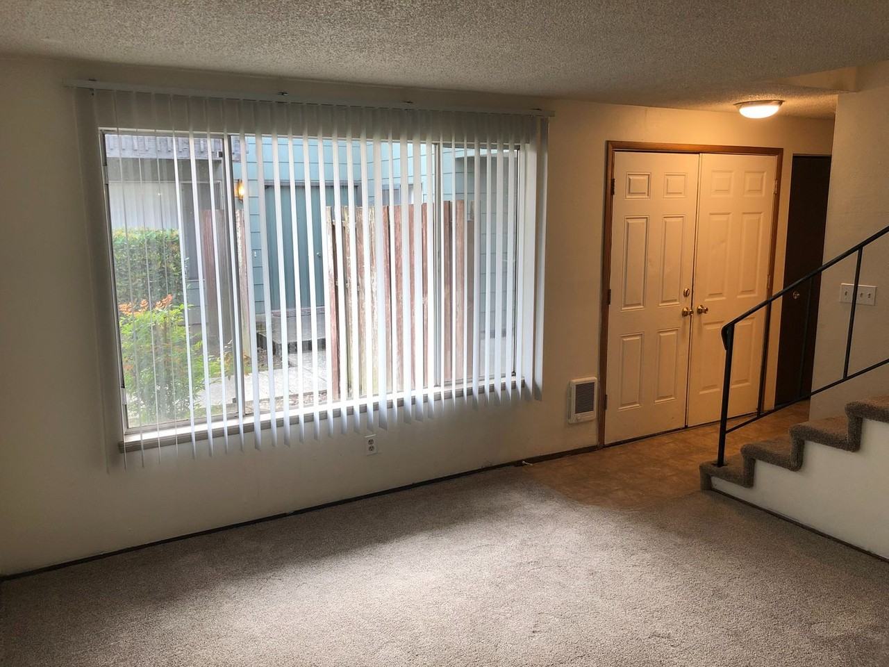 1752 Salishan St Se - Photo 3 of 15