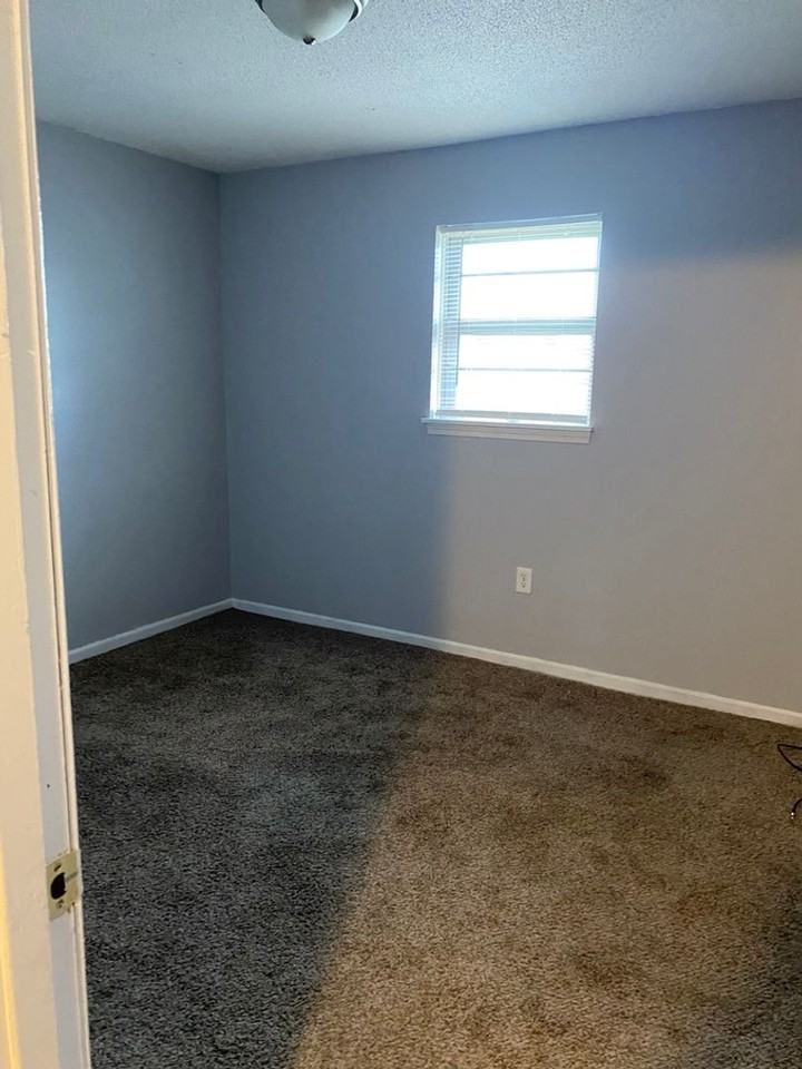 129 Maple Grove Way - Photo 5 of 6