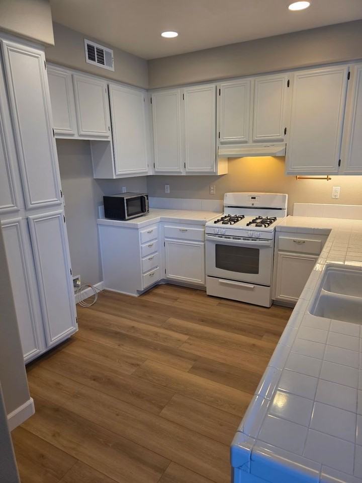 32442 Galatina St - Photo 6 of 17