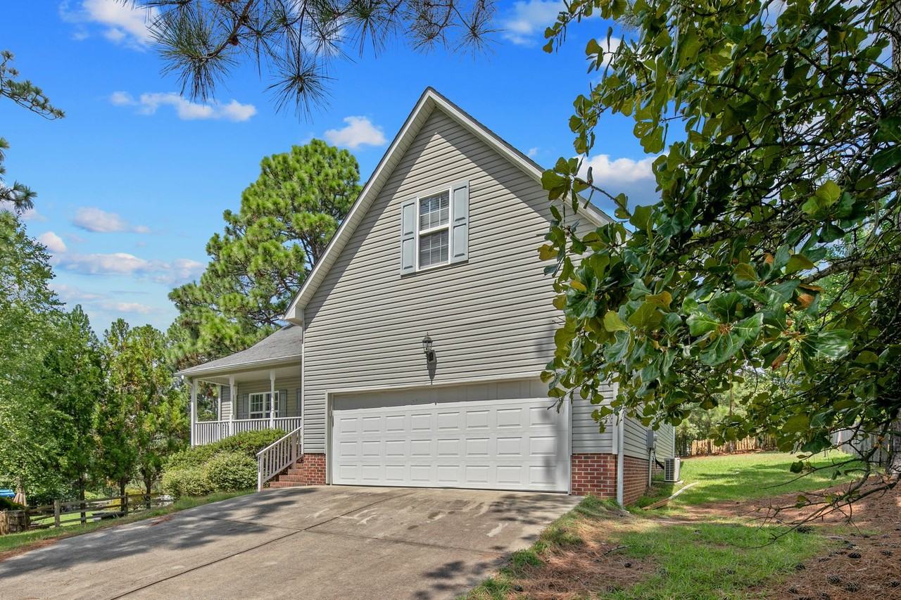 152 Lakeland Prt - Photo 4 of 33