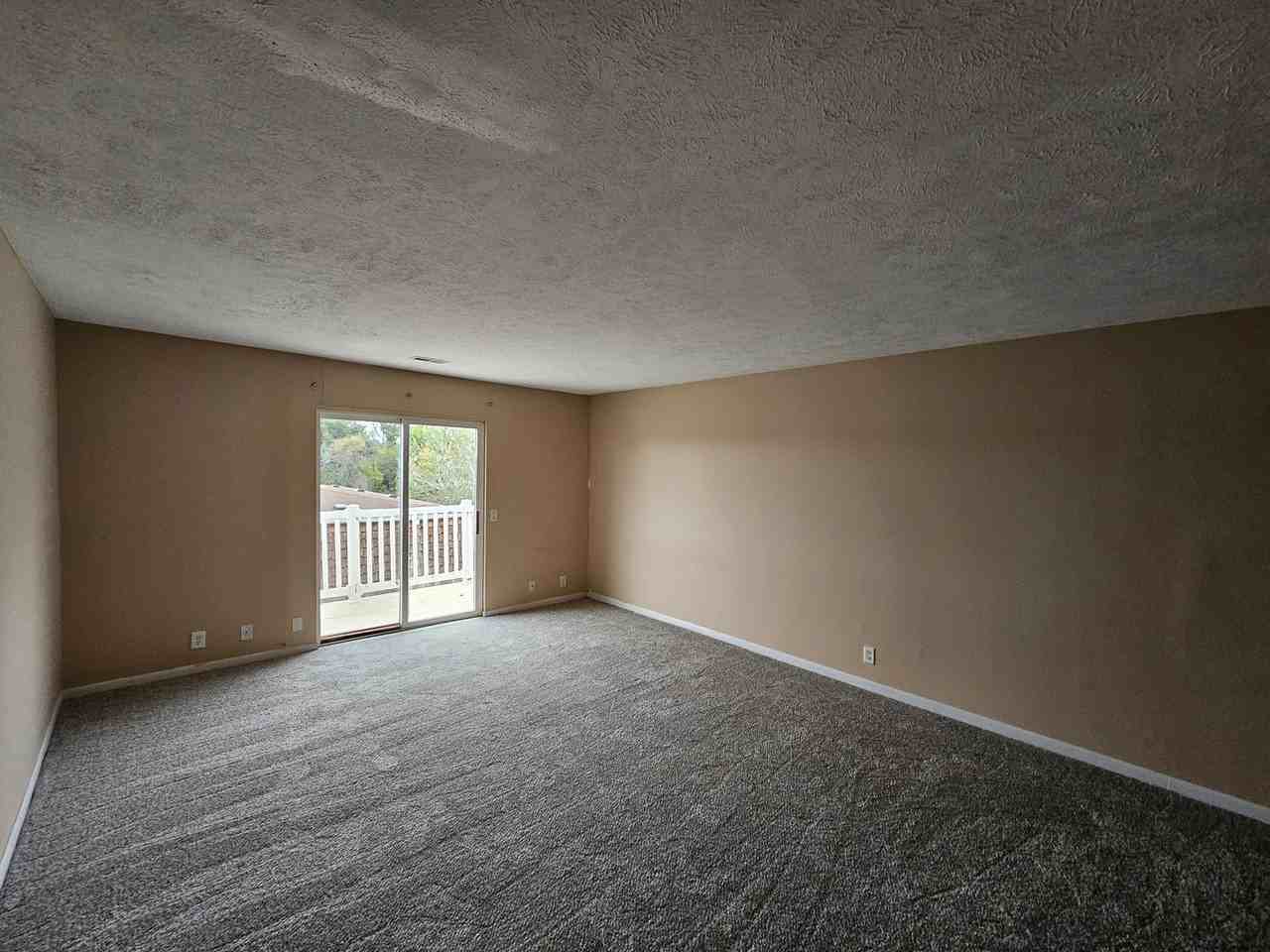 Charter Oaks II Apartments - Photo 4 of 11