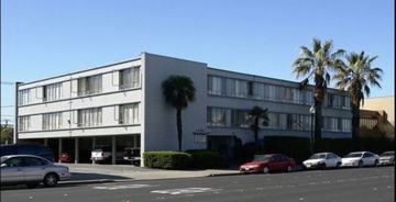 featured image of 1735 Broadway St