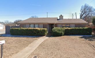 3901 Windhaven Rd - Photo 1 of 1