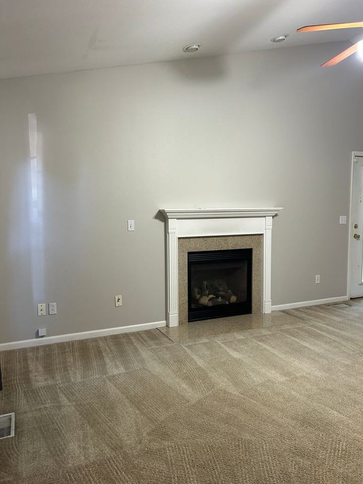 10923 Kentfield Dr - Photo 4 of 11