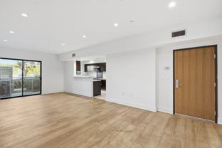 843 N Fuller Avenue - Photo 1 of 1