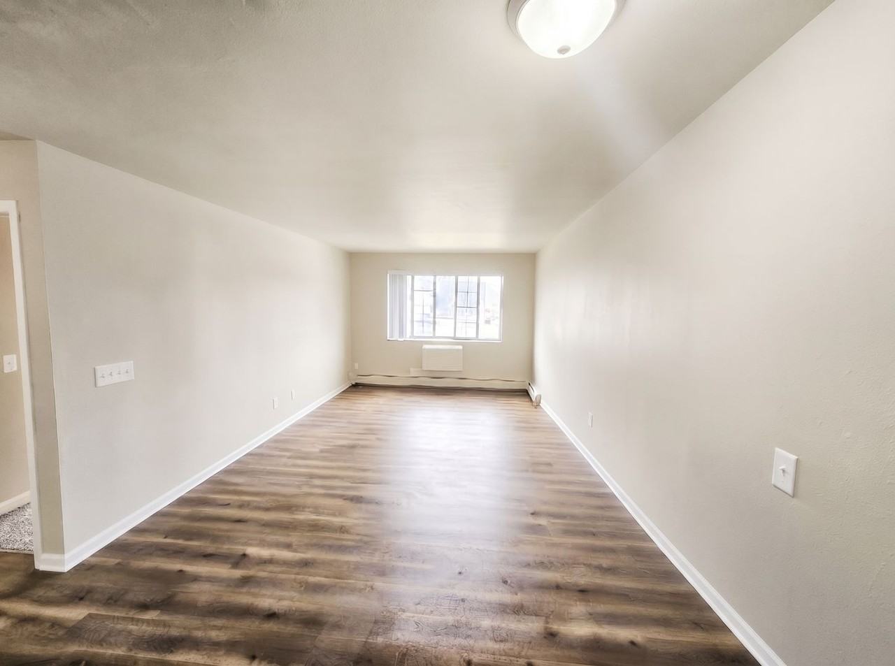 Heritage House Apartments - Photo 3 of 7