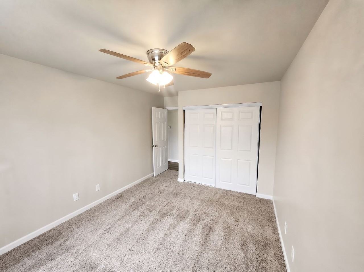 Heritage House Apartments - Photo 5 of 7