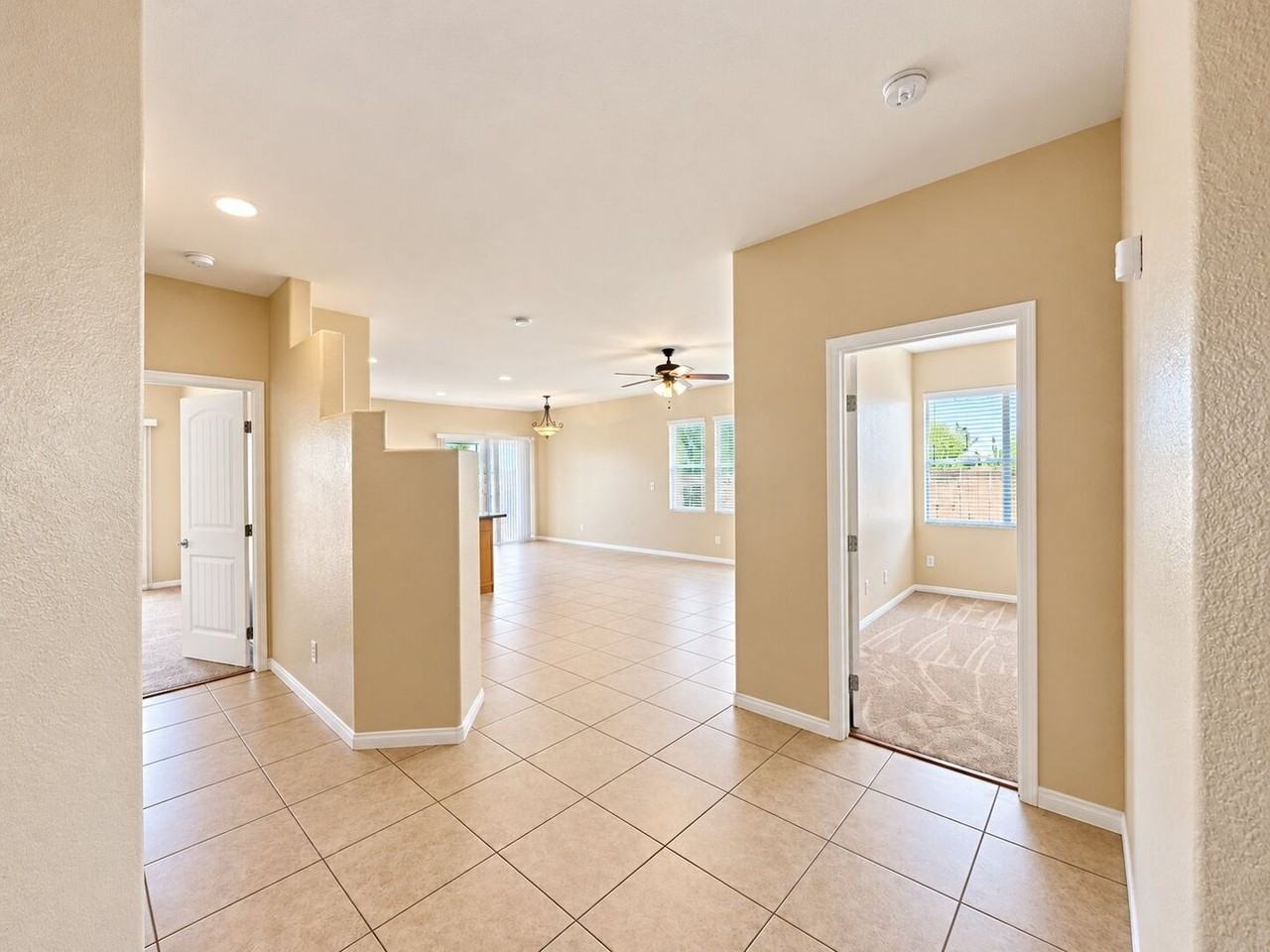 2025 Pipeline Beach Ct - Photo 3 of 32