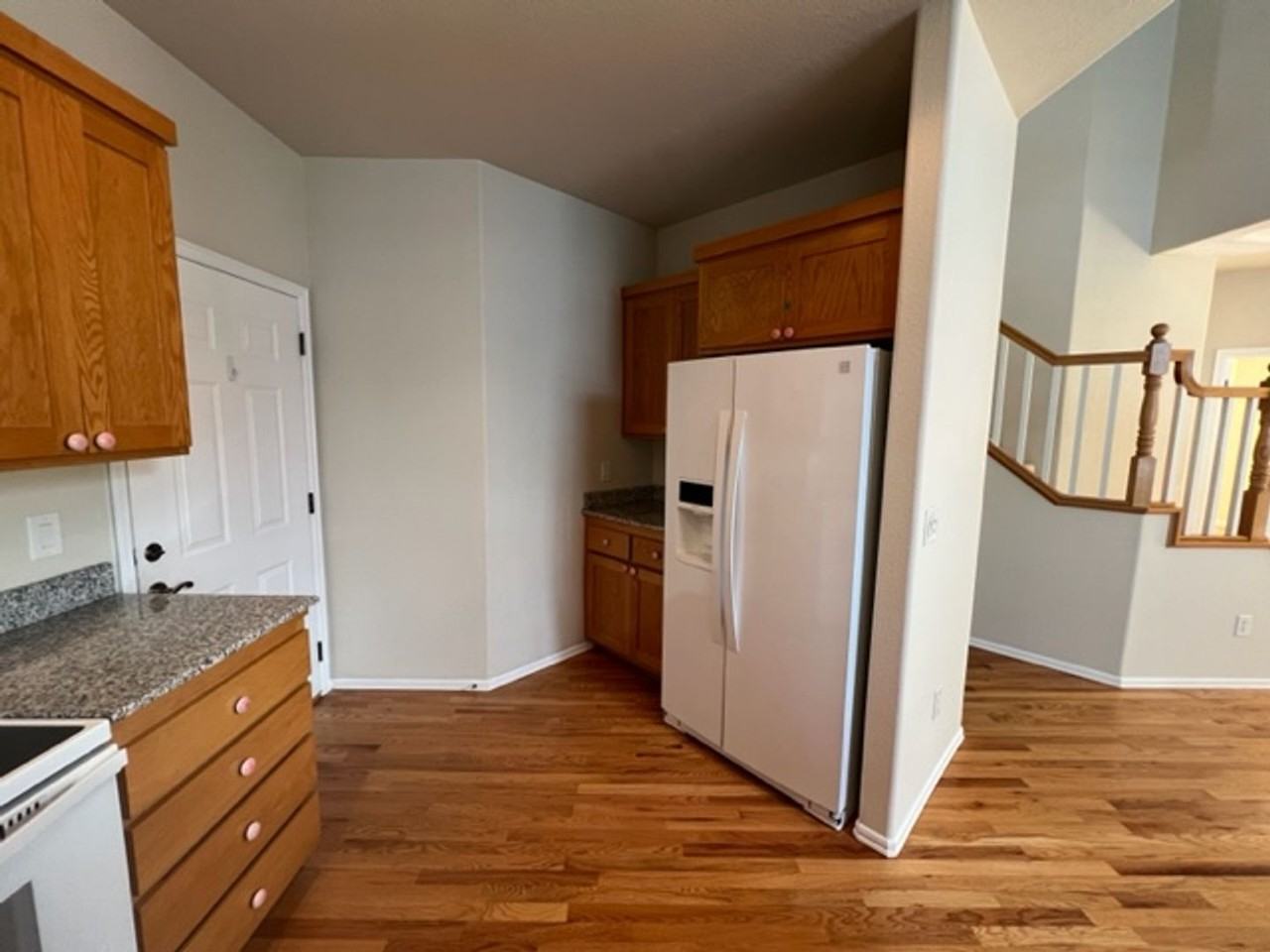 2088 Creek Dr - Photo 3 of 26
