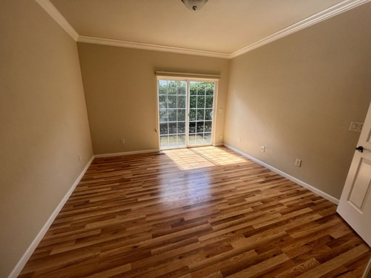 2088 Creek Dr - Photo 7 of 26