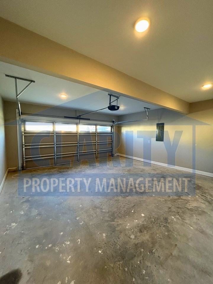 5085 Solar Ln Nw - Photo 7 of 31