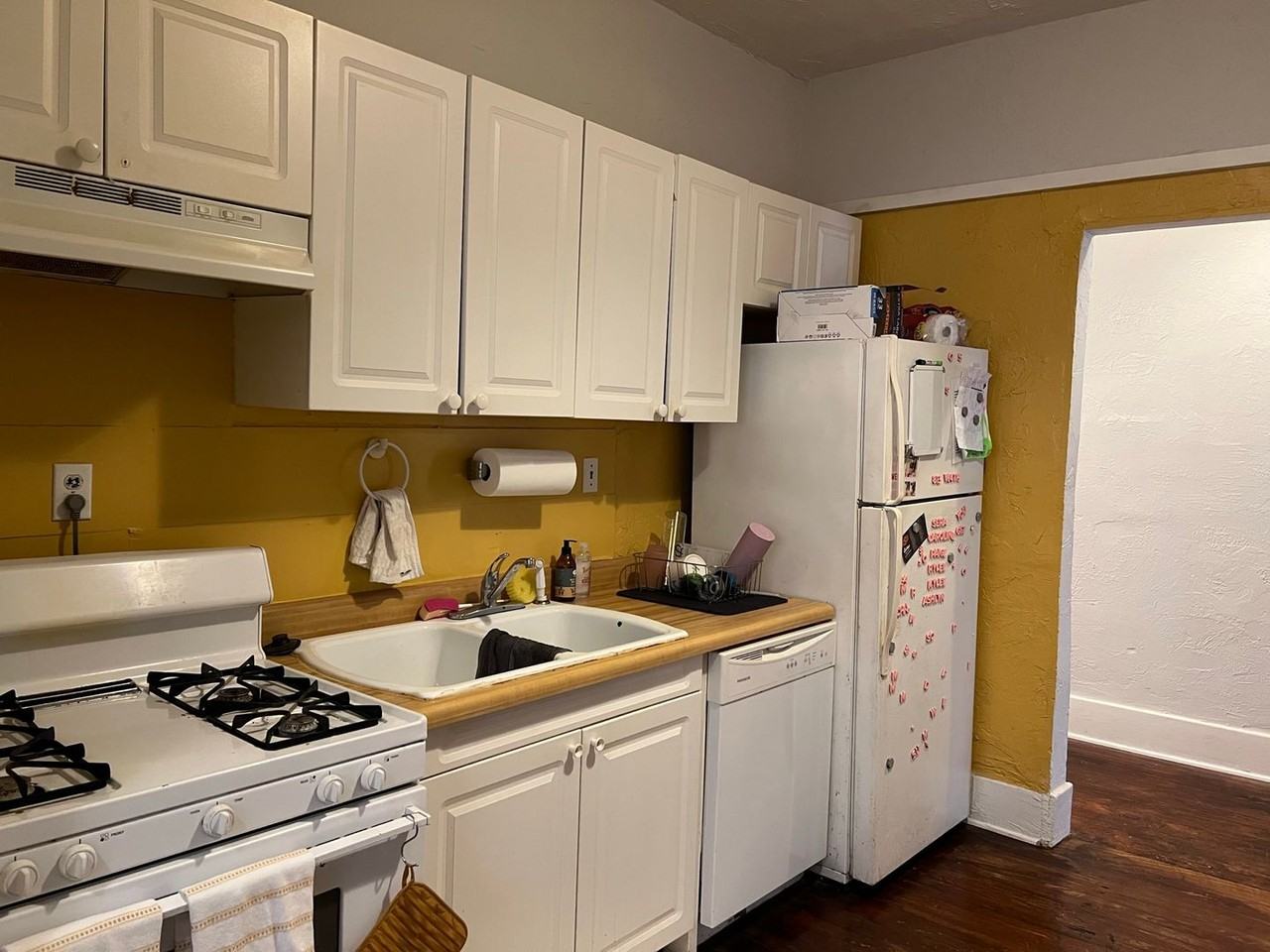813 W 4th Ave - Photo 5 of 14