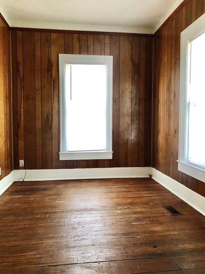 1016 S Duck St - Photo 4 of 13