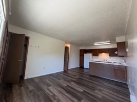 featured image of 163 E Main St