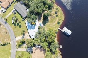 featured image of 7001 Yellow Bluff Rd