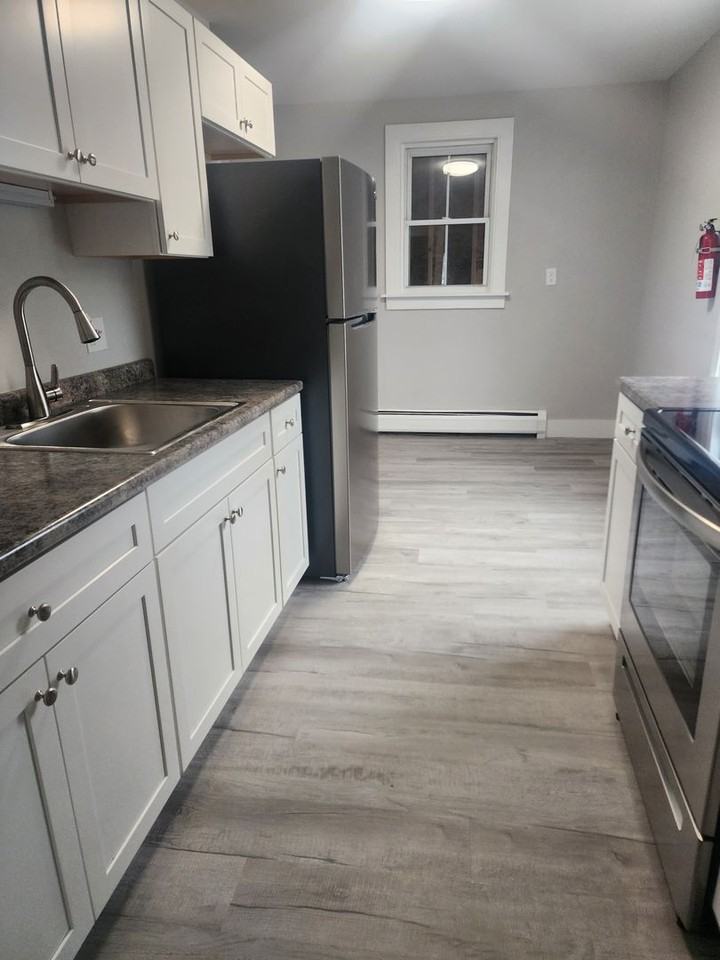52 Hickok St - Photo 5 of 11