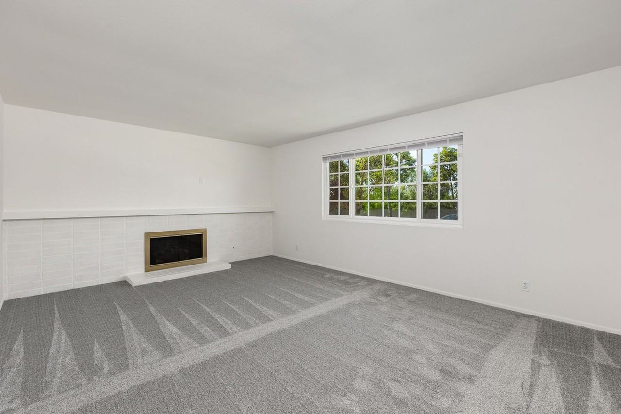 3250 Westwood Dr - Photo 3 of 30