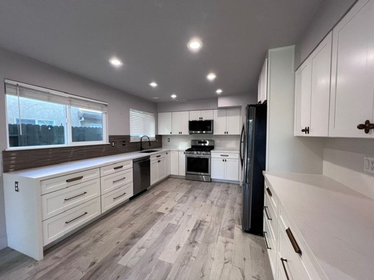 8120 Village Brook Way - Photo 2 of 26