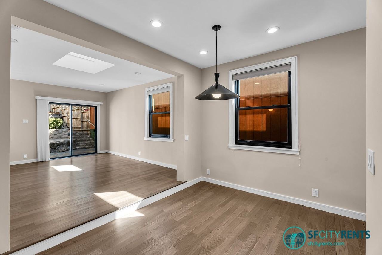 1387 De Haro St - Photo 4 of 18