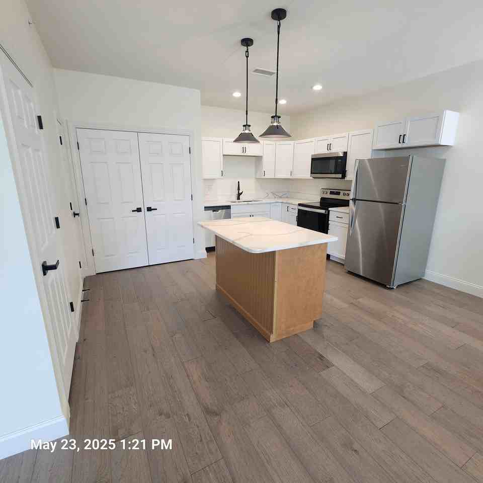 3026 W Willow Knolls - Photo 7 of 22