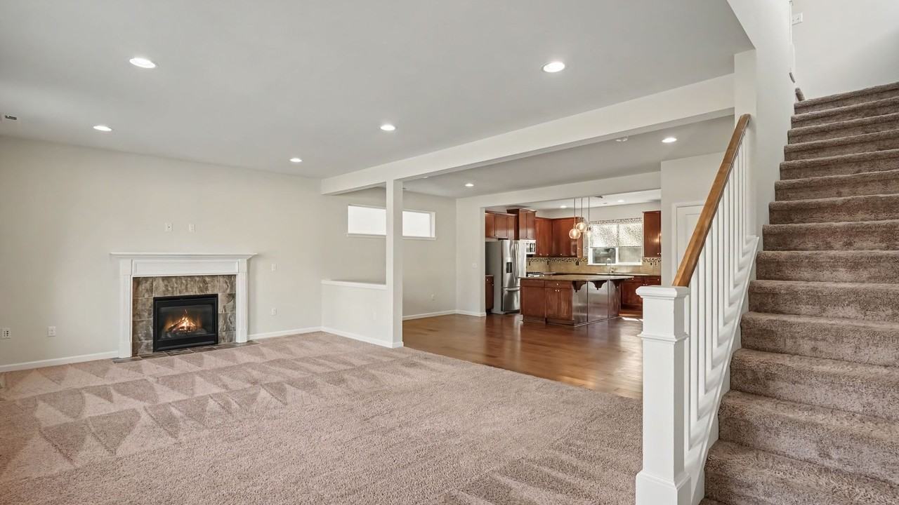3604 202nd Pl Se - Photo 4 of 21