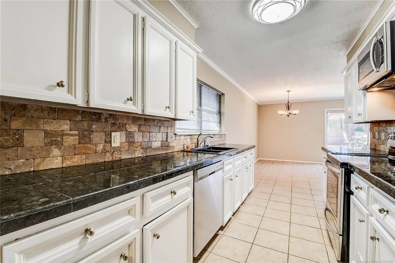 6740 E 66th Pl - Photo 4 of 16