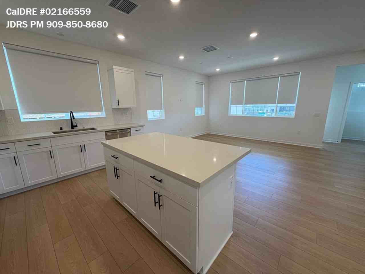 12781 Sazan Dr - Photo 3 of 19