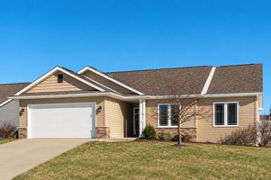 featured image of 894 Mccollister Ct