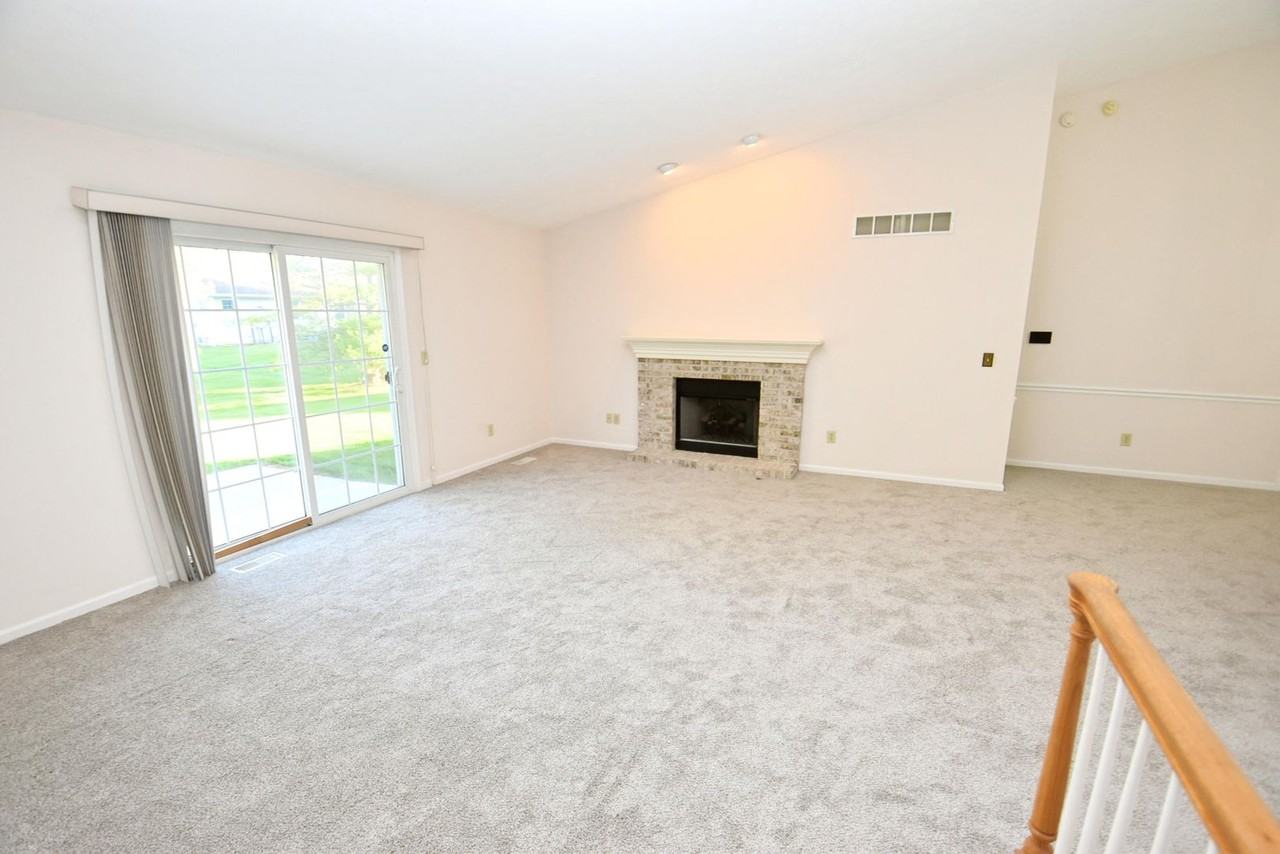4117 Cherry Pointe Dr - Photo 4 of 21