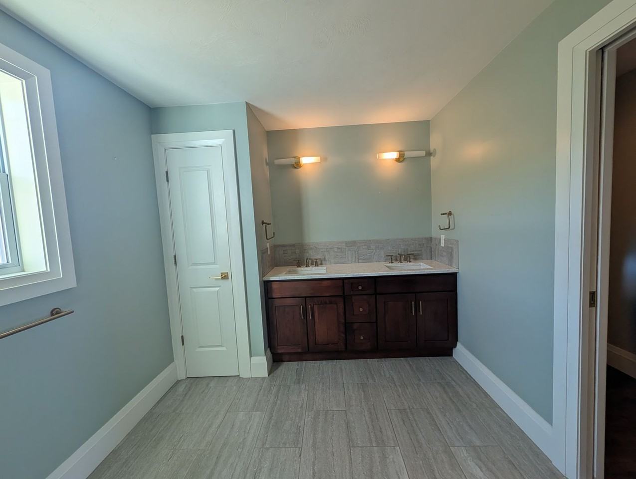 36 Monroe St - Photo 5 of 27