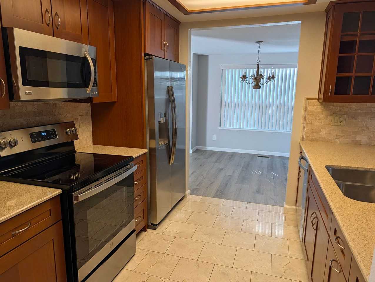 1603 Armijo Ct - Photo 4 of 6