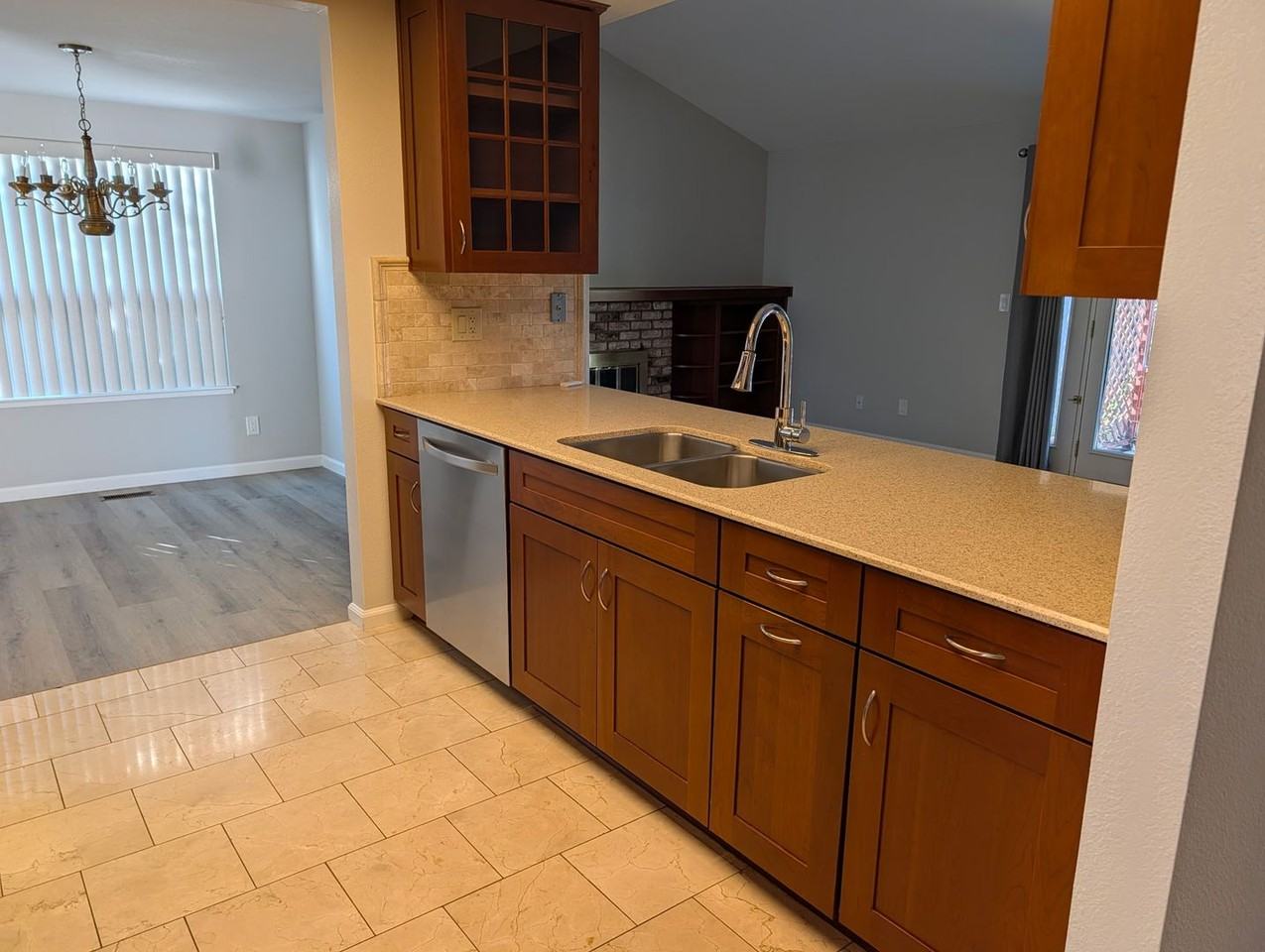 1603 Armijo Ct - Photo 5 of 6