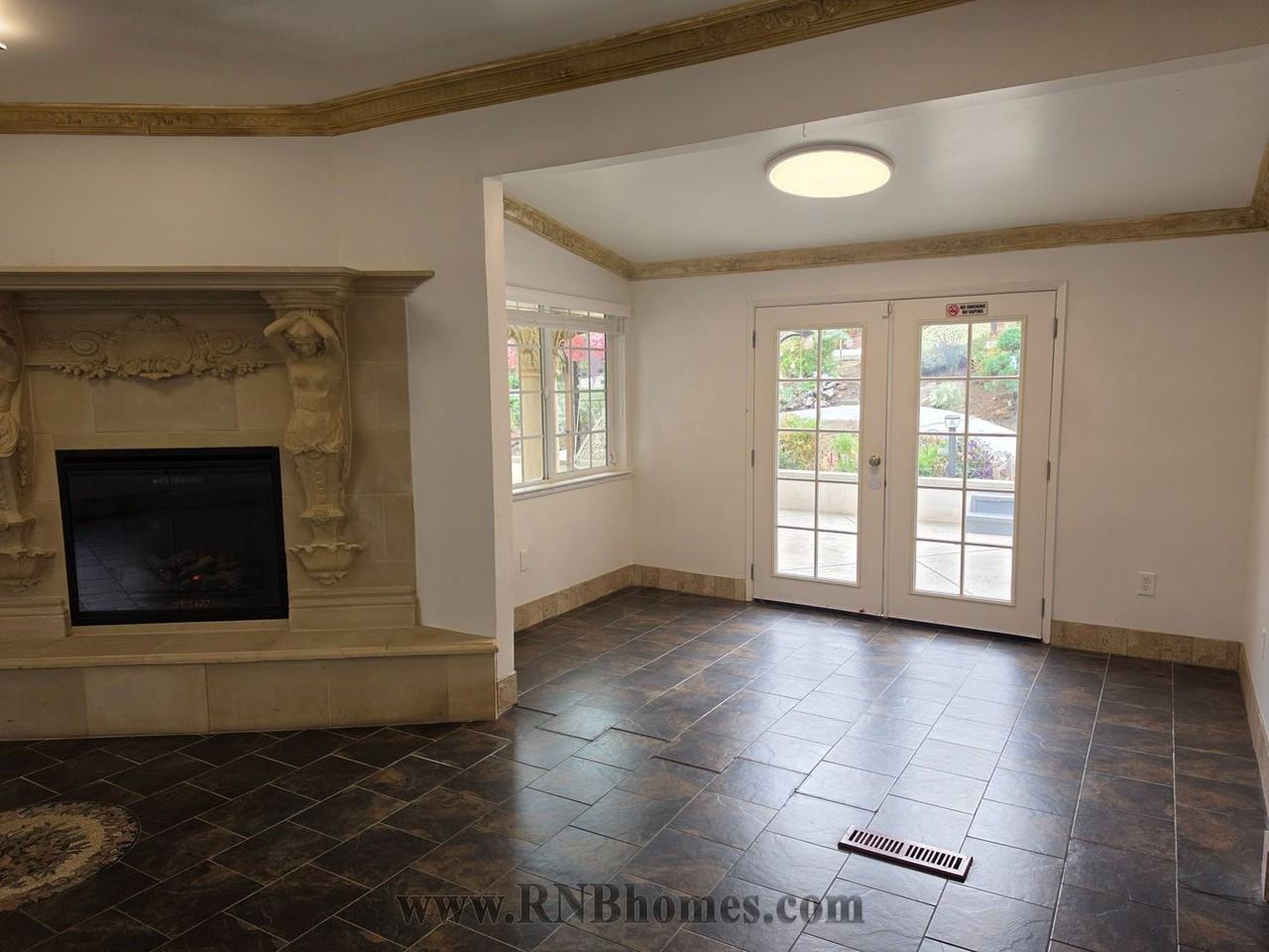 912 Yosemite Ln - Photo 6 of 35