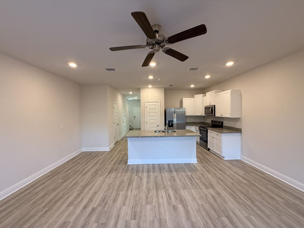 8706 Meadow Flower Ln - Photo 2 of 20