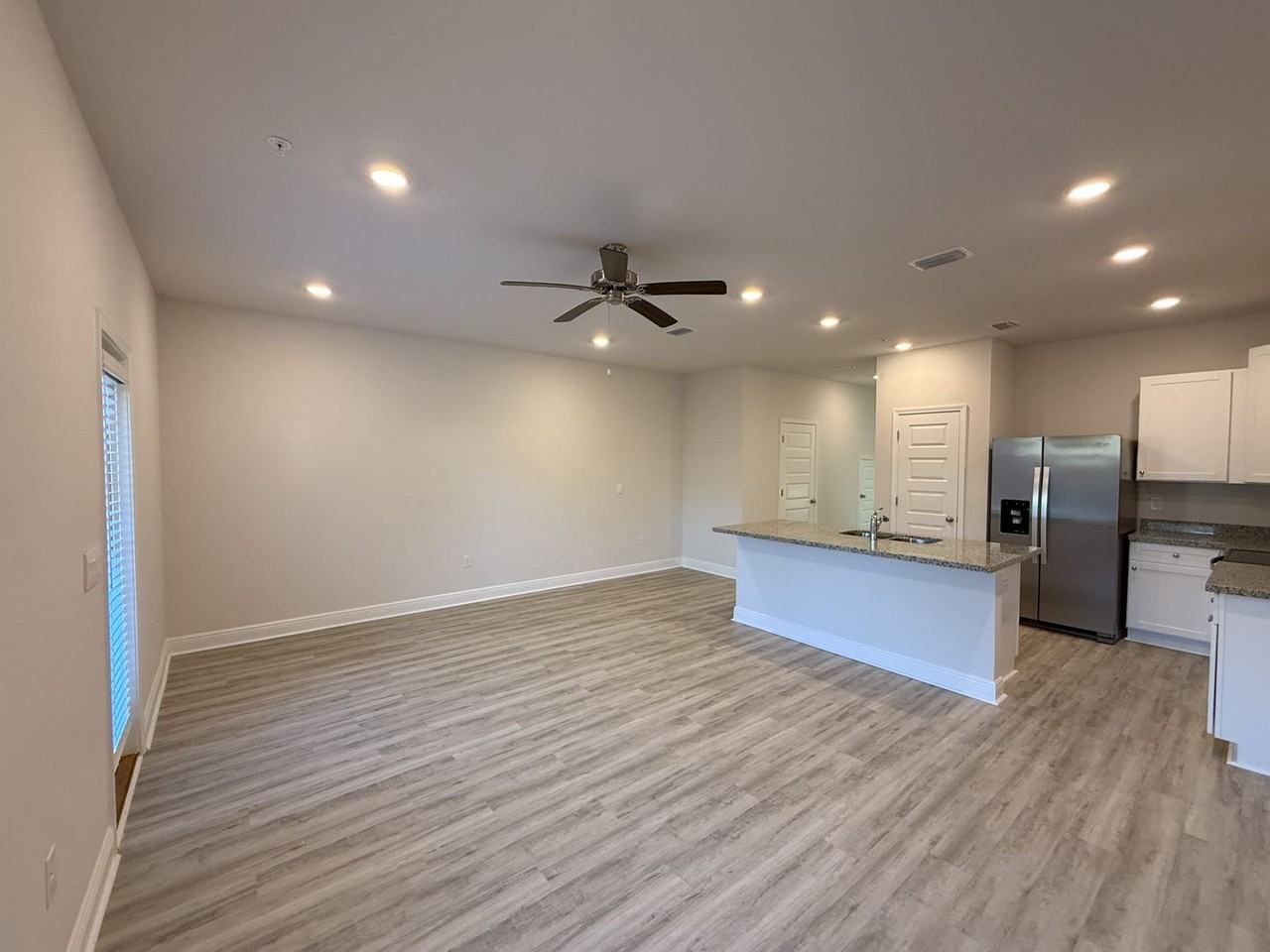 8706 Meadow Flower Ln - Photo 3 of 20