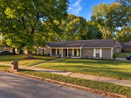 featured image of 7410 Isherwood Rd