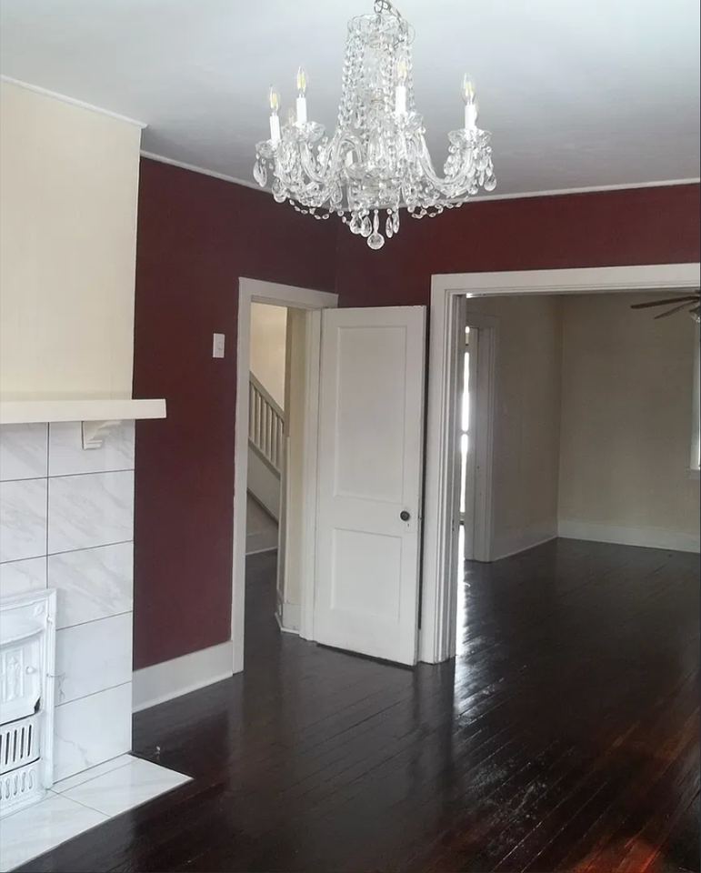 7814 Bennett St - Photo 4 of 25
