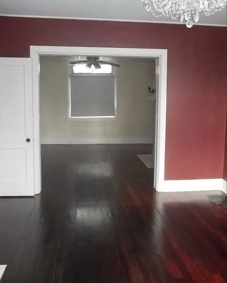 7814 Bennett St - Photo 6 of 25
